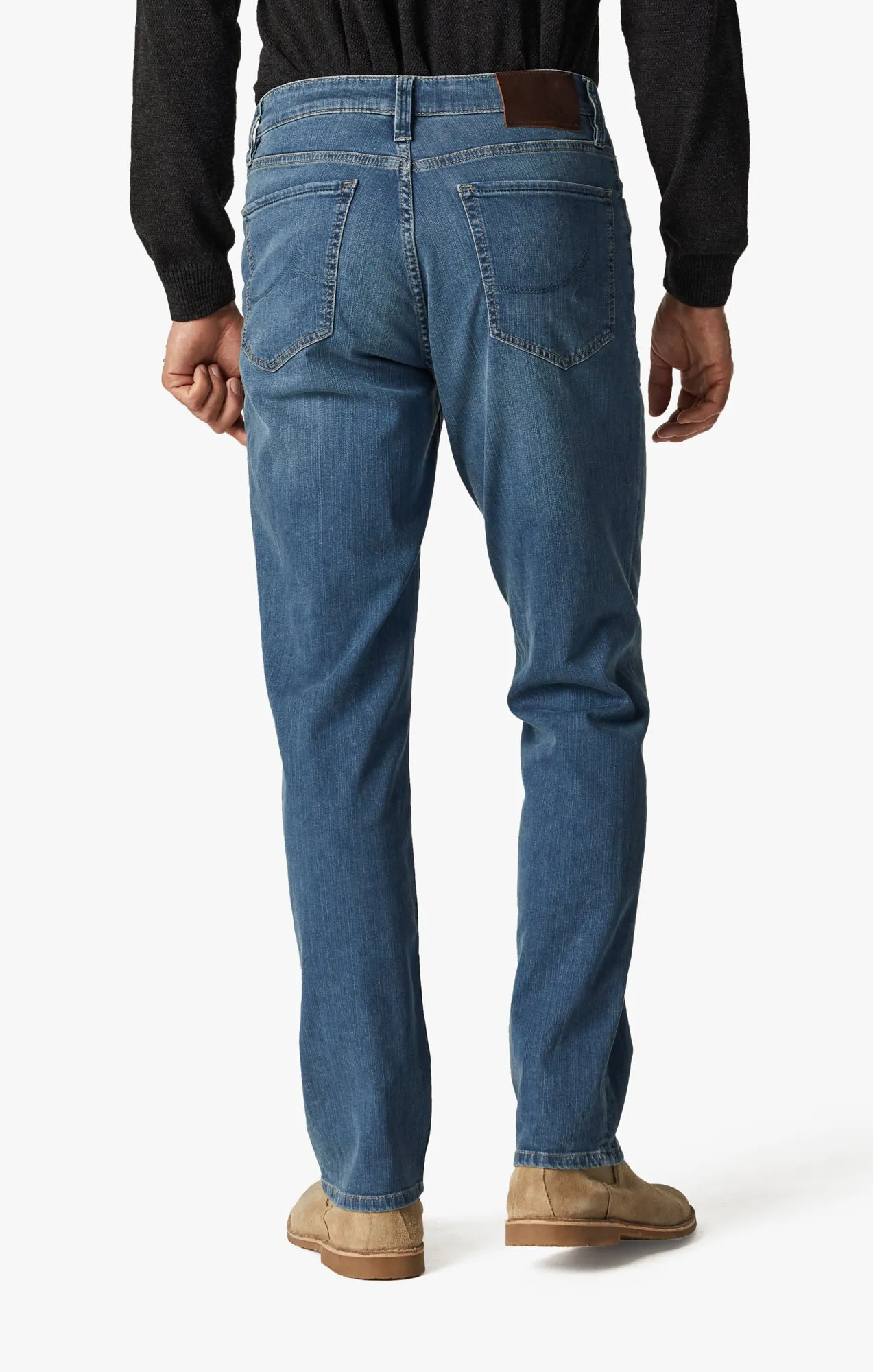 Charisma Relaxed Straight Jeans In Mid Soft