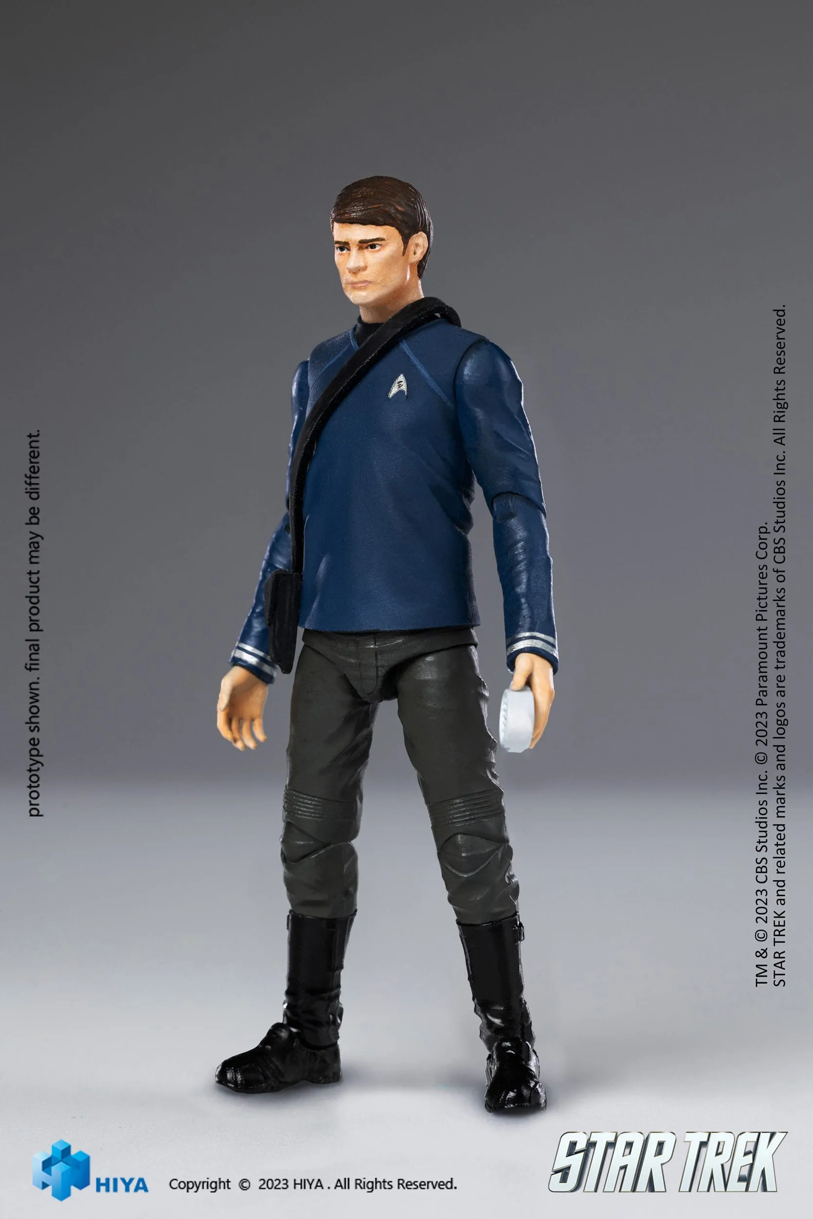 Hiya Toys Star Trek 2009 Dr. McCoy Exquisite Mini 1/18 Action Figure